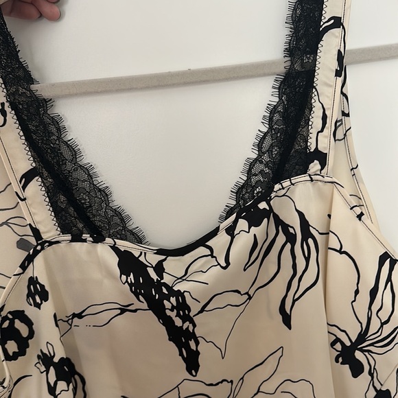 Joie Shell - Picture 3 of 3